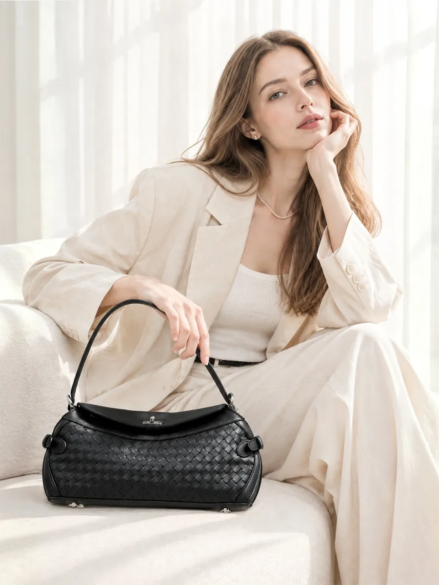 Cartera Trenza de cuero vacuno tejido a mano, color negro